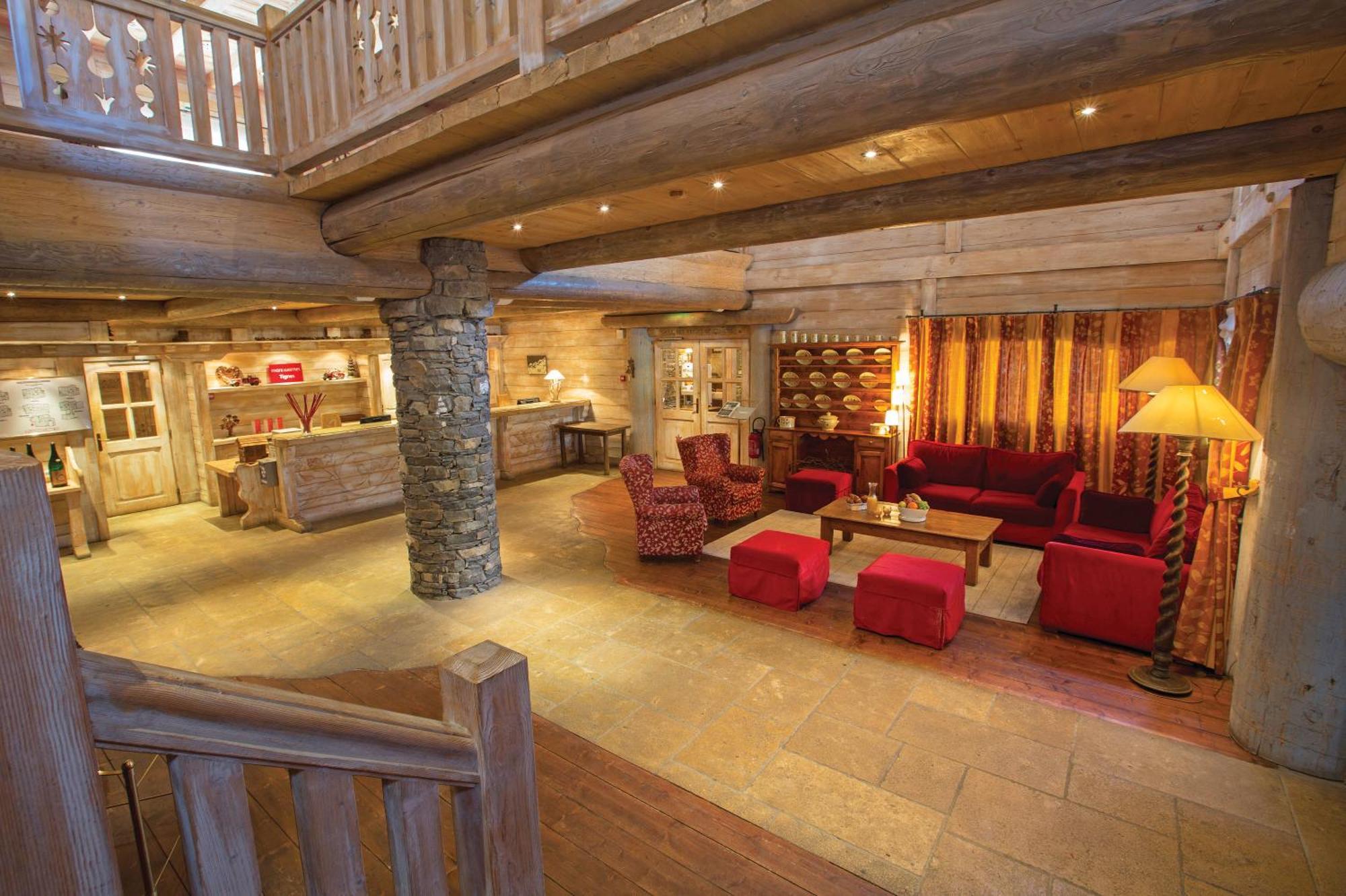 טיגנס Chalet Hotel L'Ecrin מראה חיצוני תמונה